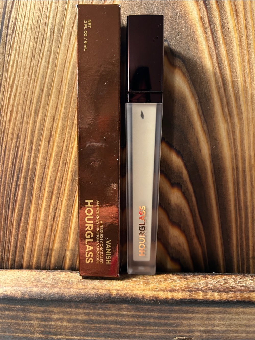 Hourglass AirbrushConcealer - Stone 1.3